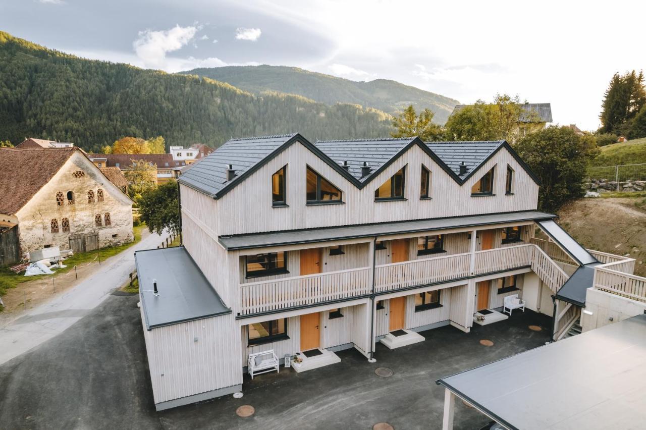 Oberwoelz Stadt Zum Wohleアパートホテル エクステリア 写真